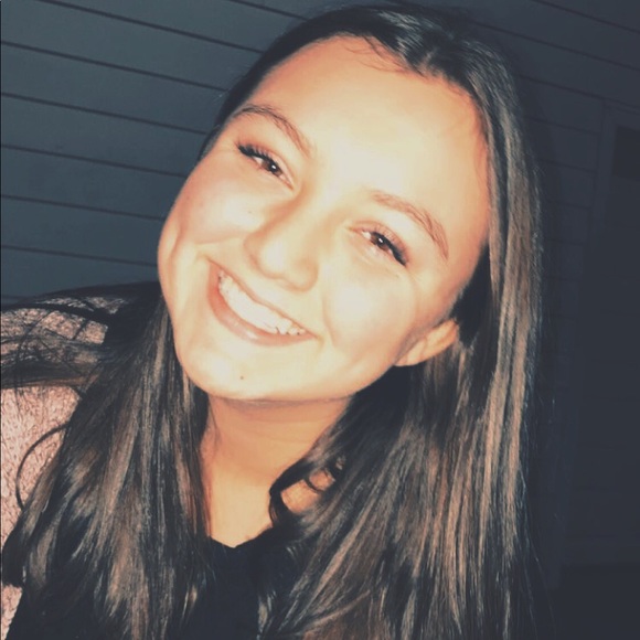 Meet your Posher, Rylee - Picture 1 of 1